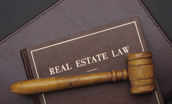 real estate attorney Woodbridge Vaughan ON